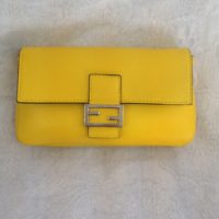フェンディ　FENDI　財布　黄色　A1　ソファー、鞄、バッグ、修理、張替、黒ずみ汚れ、クリーニング、色移り、擦り傷、染め直し